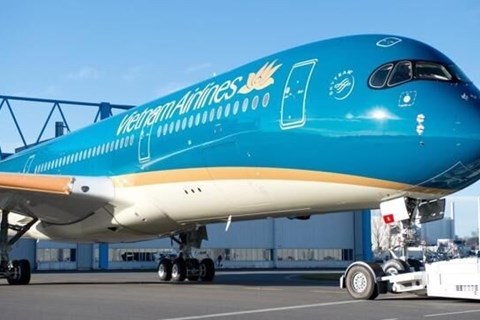 Kinh doanh liên tiếp thua lỗ, thu nhập của lãnh đạo Vietnam Airlines vẫn tăng hơn 27%