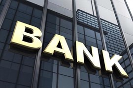 Top 10 ngân hàng có chỉ số ROA cao nhất trong năm 2023: Quán quân lợi nhuận Vietcombank chỉ đứng vị trí thứ 8