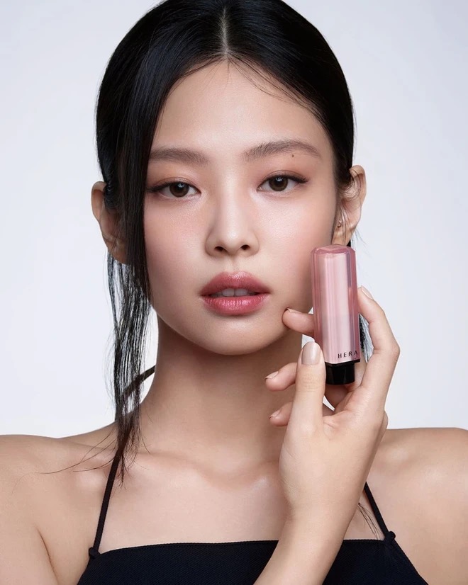 Jennie Kim của Blackpink được vinh danh là ngôi sao có ảnh hưởng lớn nhất tới ngành thời trang 2023 4