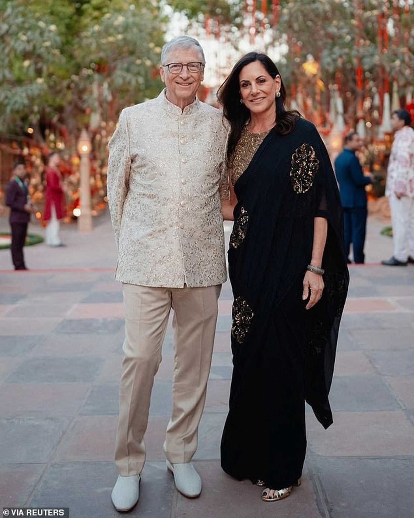Bạn gái cùng tỷ phú Bill Gates đến Việt Nam: Tài giỏi, giàu có, có chồng quá cố là người 'máu mặt' trong giới doanh nhân 2