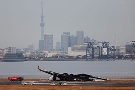 Japan Airlines ước tính thiệt hại 105 triệu USD do vụ va chạm tại sân bay Haneda