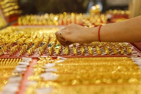 Giá vàng trồi sụt quanh ngưỡng 80 triệu đồng, Thủ tướng lập tức ra chỉ đạo chống 'vàng hoá' nền kinh tế