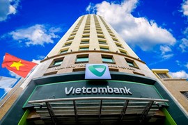 Quán quân lợi nhuận Vietcombank kinh doanh kém sắc trong quý 4/2023, nợ xấu tăng gần 60%