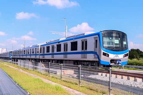 Tuyến Metro số 1 có thể bắt đầu khai thác thương mại từ 7/2024