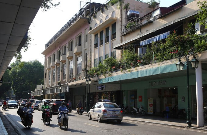 Một tuyến phố tại Việt Nam bất ngờ vào danh sách đại lộ giá thuê đắt nhất thế giới 2