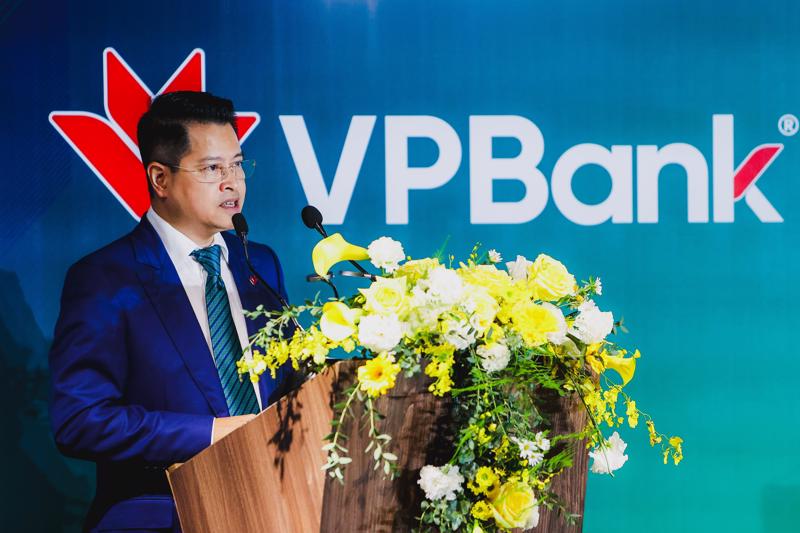 Vốn điều lệ Ngân hàng VPBank VPB chính thức vượt xa Big 4, dẫn đầu toàn hệ thống
