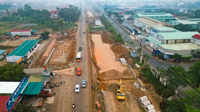 Tiến độ thi công dự án hơn 8.000 tỷ mở rộng quốc lộ 6 Ba La - Xuân Mai 7