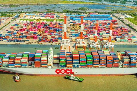 Đưa cảng Cái Mép - Thị Vải thành cảng trung chuyển lớn tầm cỡ khu vực Châu Á và quốc tế