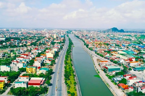 Tỉnh Ninh Bình lên thành phố trực thuộc Trung ương vào năm 2035