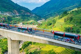 Tạm dừng thu phí BOT đường nối cao tốc Nội Bài - Lào Cai đi Sa Pa