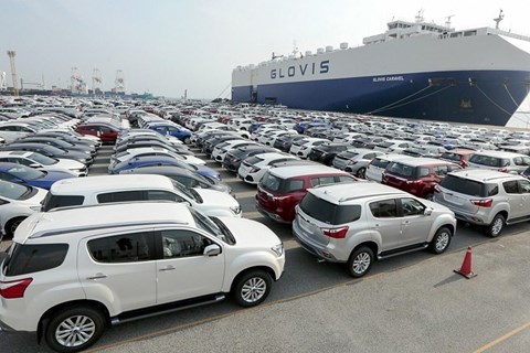 Tháng 3, lượng ô tô nhập khẩu vào Việt Nam tăng cao