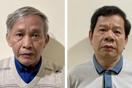 Chủ tịch và cựu Chủ tịch UBND tỉnh Quảng Ngãi bị khởi tố về tội nhận hối lộ