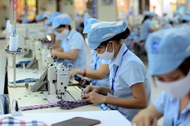 Tập đoàn Dệt may Việt Nam: Đảm bảo thu nhập tốt cho người lao động dù gặp nhiều khó khăn