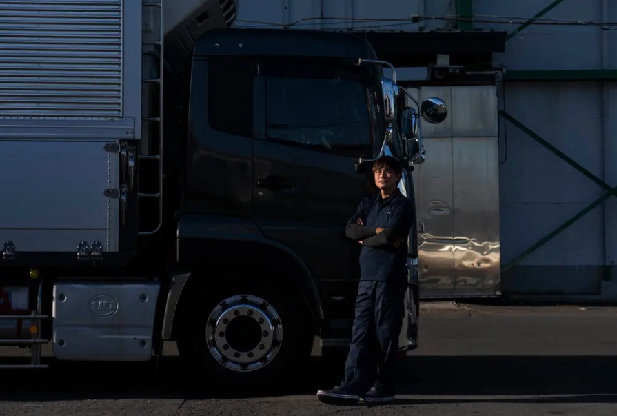 Nhật Bản đau đầu ứng phó với vấn đề của năm 2024: Thiếu tài xế xe tải 2