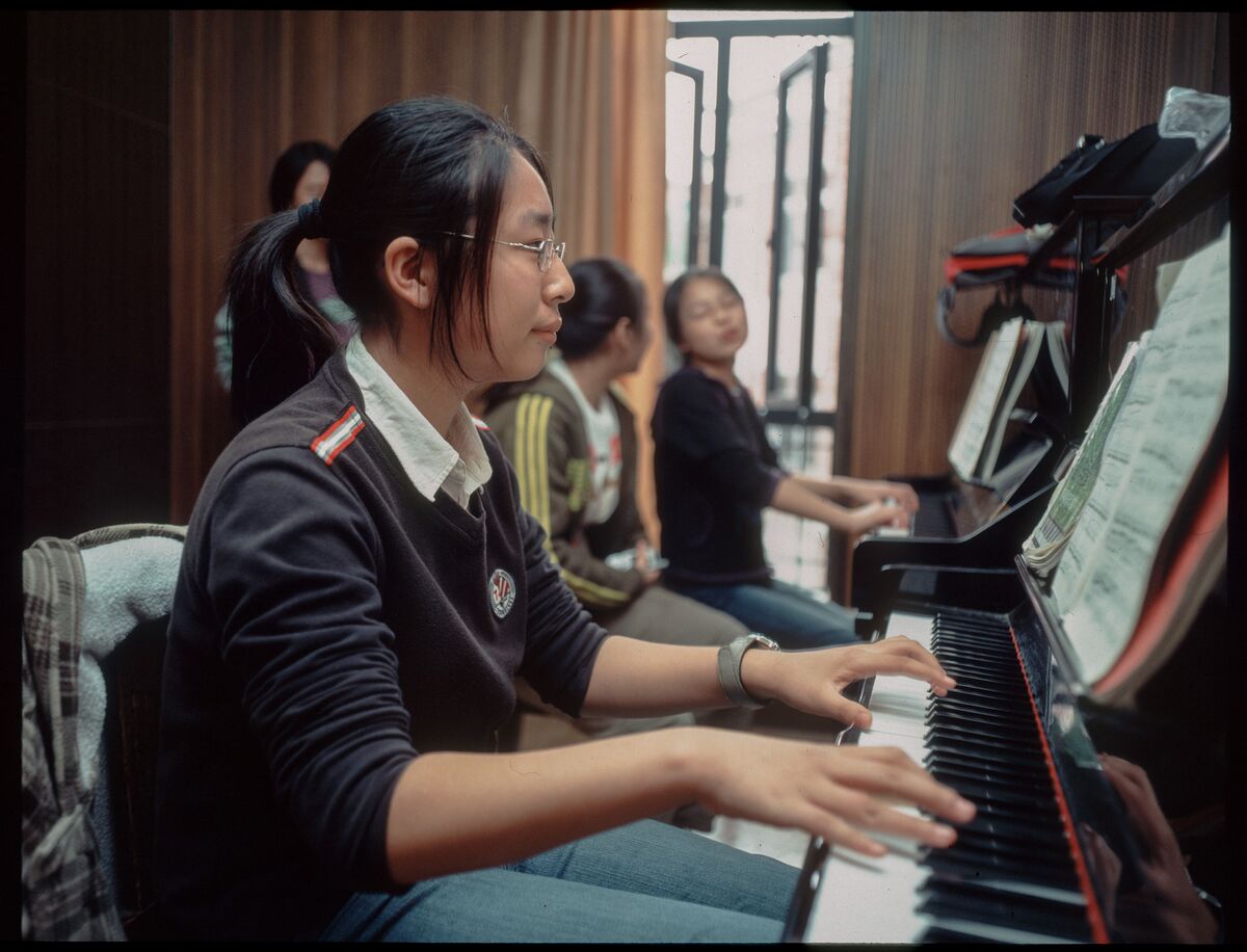 Giấc mơ piano của Trung Quốc vỡ vụn: Từng đổ xô cho con cái theo học tới cảnh bị thất sủng, coi là thú vui 'đốt tiền' 3
