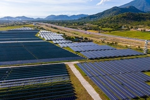 Mỹ điều tra chống bán phá giá pin mặt trời nhập khẩu từ Việt Nam