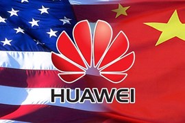 Cuộc chiến công nghệ Mỹ - Trung: Huawei mắc kẹt trong “tâm bão”
