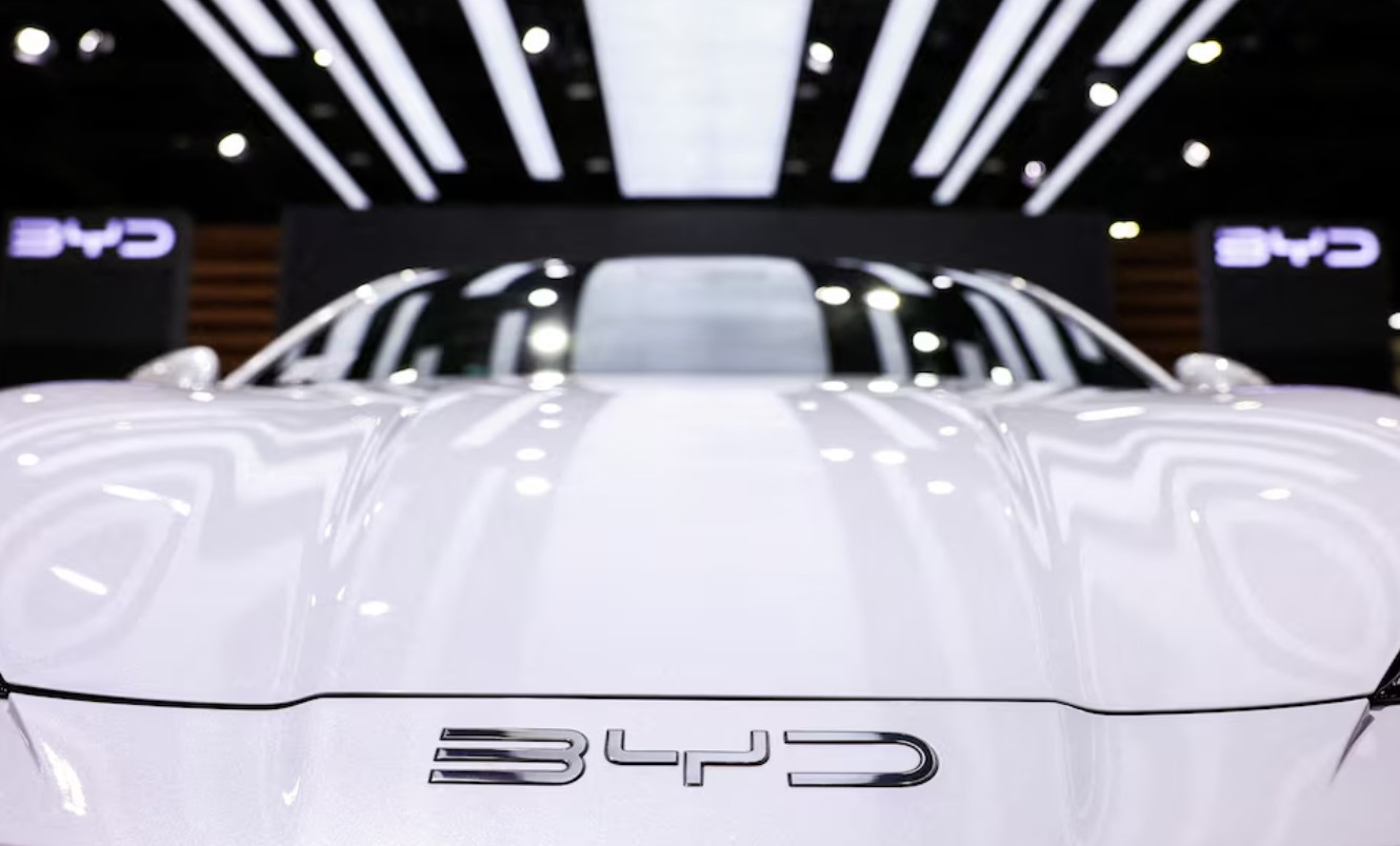 Các nhà sản xuất xe điện Trung Quốc "đua nhau" mở nhà máy tại châu Âu