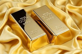 Sau cú sụt hàng triệu đồng, giá vàng quay lại tăng mạnh