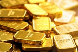 Giá vàng bật tăng mạnh, lại vượt ngưỡng 90 triệu đồng/lượng