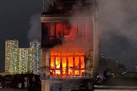2 vụ cháy liên tiếp: Thủ tướng chỉ đạo "đi từng ngõ, gõ từng nhà"