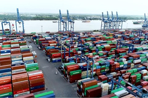 Việt Nam nhập khẩu mặt hàng nào nhiều nhất trong 5 tháng đầu năm 2024?