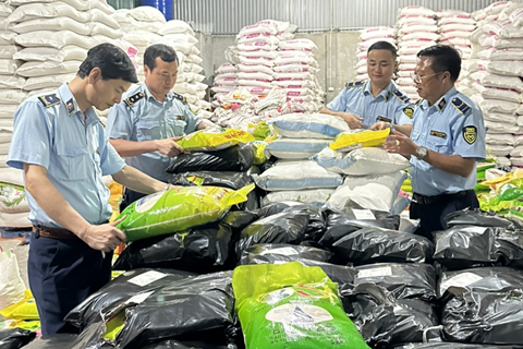 Bắc Ninh: triệt phá cơ sở sản xuất gạo ST25 giả mạo nhãn hiệu “Gạo Ông Cua”
