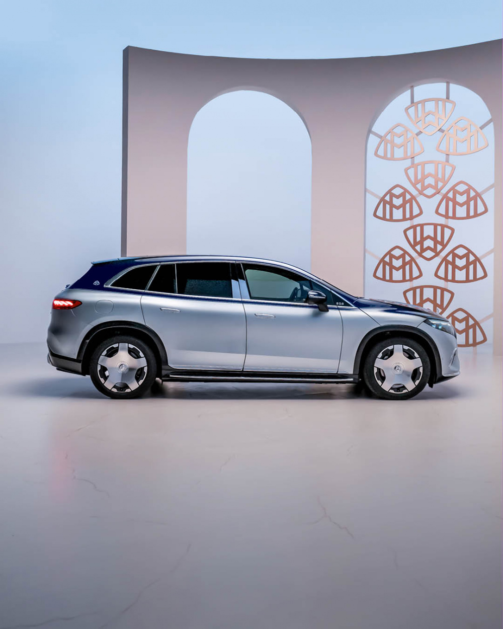 Ngoại thất Maybach EQS 680 SUV