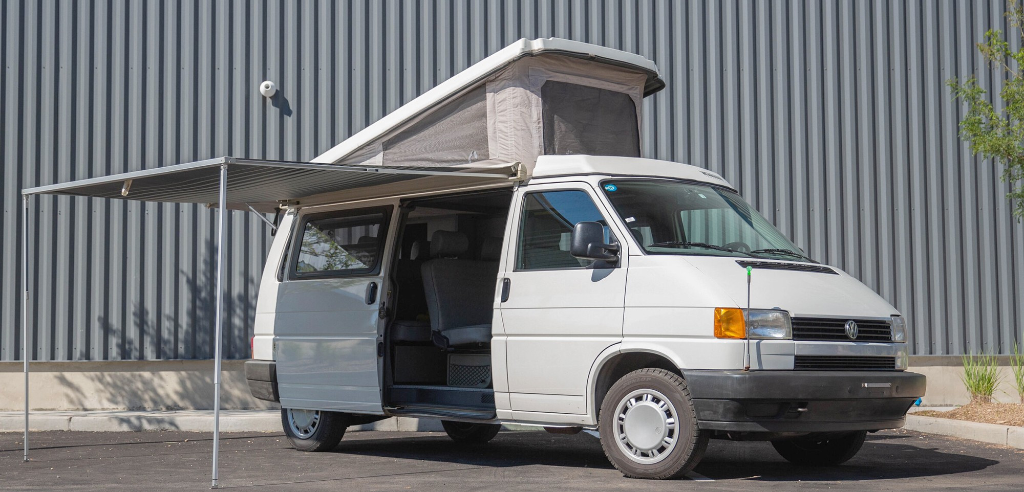 t4-eurovan-camper-by-winnebago-1995.jpg