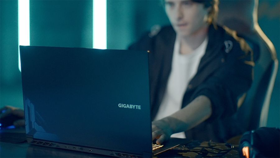 GIGABYTE ra mắt máy tính xách tay gaming G5 & G7 với thiết kế mới 2