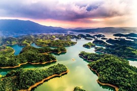 Sun Group muốn đầu tư Khu phức hợp Nam hồ Tà Đùng hơn 60.000 ha tại Lâm Đồng