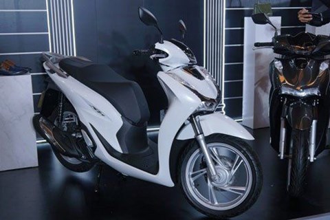 Sau Vision, đến lượt xe máy Honda SH 2022 "loạn giá"