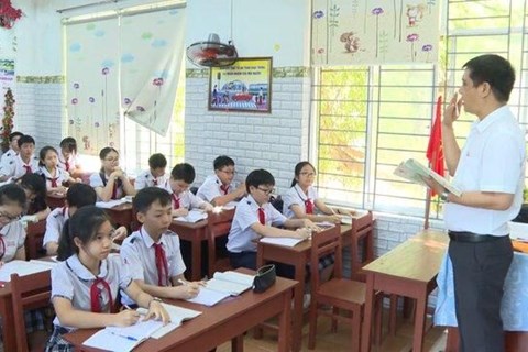 Tránh Siêu bão Noru: Học sinh Quảng Nam, Quảng Ngãi, Quảng Trị nghỉ học