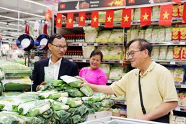 Xuất khẩu bằng thương hiệu riêng: Tăng sức bền cho hàng Việt