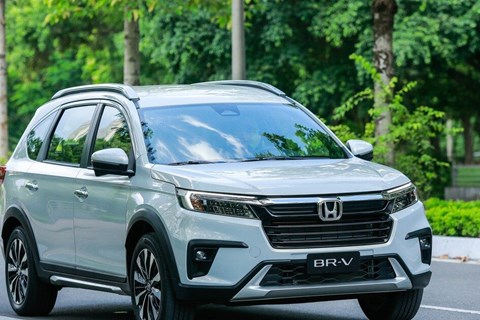 Honda BR-V giảm giá 80 triệu, quyết đấu 'ông vua' doanh số Mitsubishi Xpander