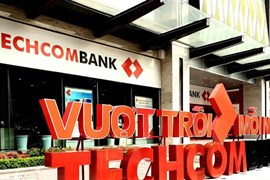 Lãi suất tiết kiệm ngân hàng Techcombank tiếp tục giảm trong tháng 10/2023