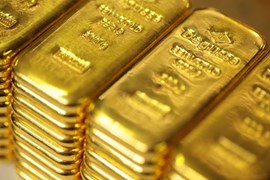 Giá vàng ngày 1/2: Vàng thế giới và trong nước tiếp tục ngược chiều