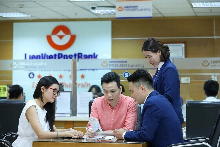 Sắp đấu giá trọn lô cổ phiếu LienVietPostBank do VNPost nắm giữ