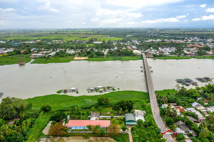 huyện chợ mới