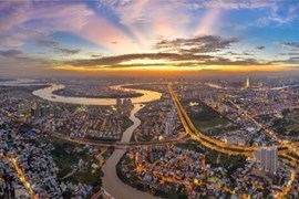 Thanh khoản trầm lắng, giá chung cư ở Hà Nội vẫn tăng mạnh