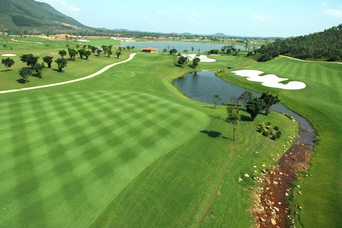 sân golf Đầm Vạc