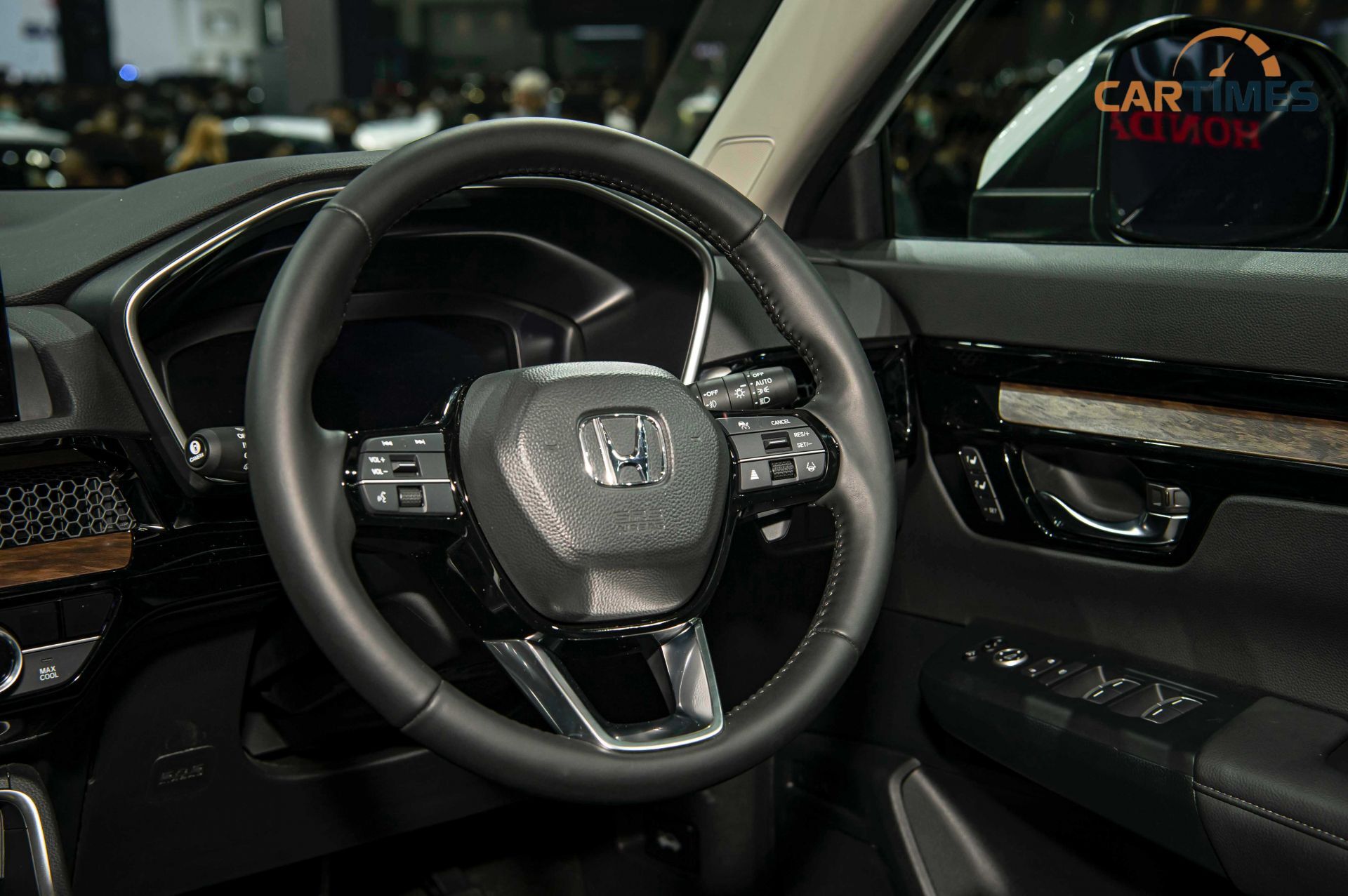 Vô lăng xe Honda CR-V 2023