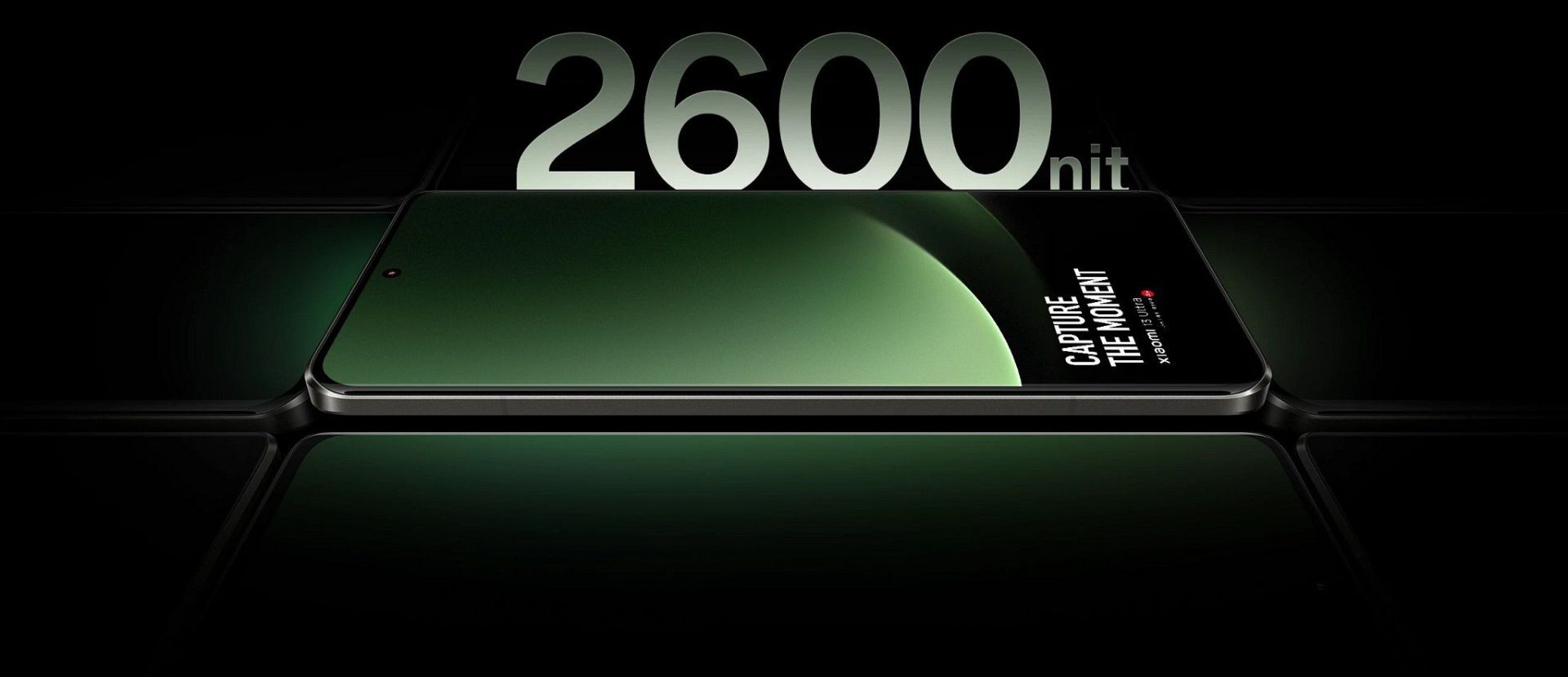 Với độ sáng 2.600 nits đã giúp Xiaomi 13 Ultra vượt qua OPPO Find X6 Pro hay iPhone 14 Pro Max.
