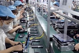 Doanh nghiệp điện tử Việt Nam đang ở đáy 'đường cong nụ cười'