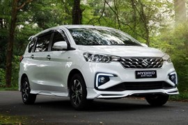 Bảng giá xe Suzuki tháng 5/2023: Hybrid Ertiga AT ưu đãi 40 triệu đồng
