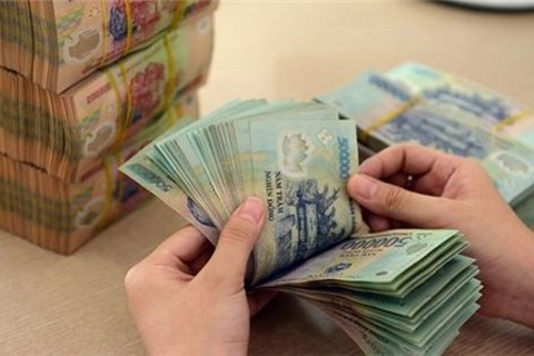 Cổ đông ngân hàng nhận gần 1 tỷ USD cổ tức giữa chu kỳ ‘tiền đắt'