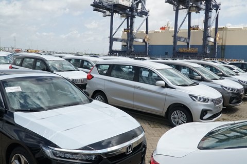 Chính phủ đồng thuận giảm 50% phí trước bạ với ô tô trong nước