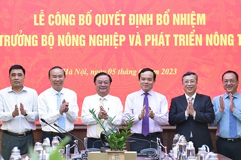 Ông Hoàng Trung được bổ nhiệm làm Thứ trưởng Bộ Nông nghiệp và Phát triển nông thôn