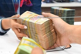 Lãi suất huy động kỳ hạn 12 tháng ngân hàng nào cao nhất tháng 7/2023?