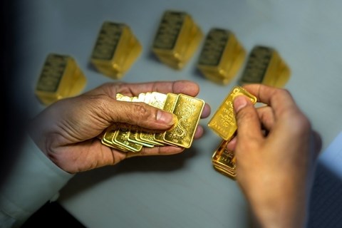 Giá vàng thế giới lên đỉnh 3 tuần, trong nước cũng nhích theo